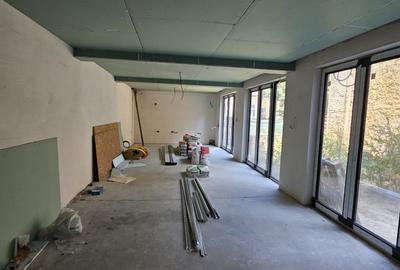 Centru / magazinul TOMIS - 1