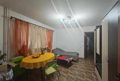 Apartament 3 camere Semidecomandat  Berceni-Covasna - 1