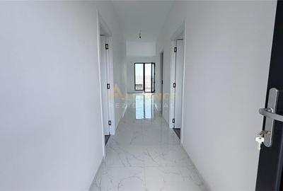 Casa Individuala - 3 camere - 2 bai - 430mp teren - 10