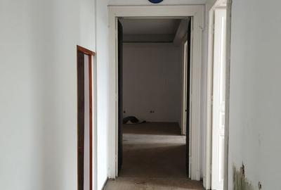 Universitate: Unirii S+P+m+1+M pe bulevard, 2.850 mp constr - 7