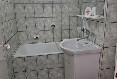 De vanzare! 2 camere zona Pacurari - Munca Invalizilor, Pacurari - 7