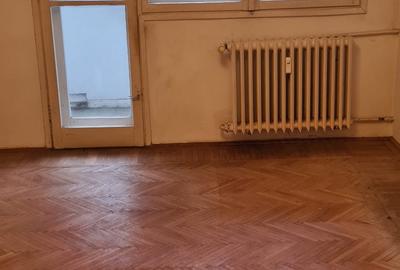 Apartament 3 camere Titan - Metrou 10 min - 1