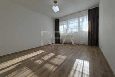 2 camere, et 3/4, bloc tip P, anvelopat-Drumul Taberei