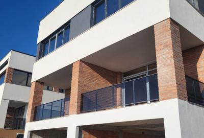 Duplex semifinisat, 160mp cu teren de 200mp, zona Voronet - 3