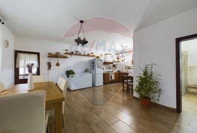 Vila cu 6 camere, teren 1200mp de vanzare- Varasti, la 4 km de Berceni - 16