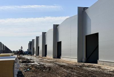 Spațiu industrial, în Petrăchioaia