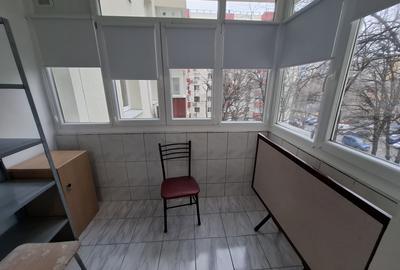 Birou 4 camere Piata Sudului ,2 bai ,10 min metrou , AC , lumini LED - 19