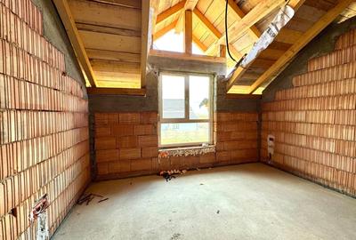 Super pret - Duplex cu 4 camere - teren generos  |Sǎcǎlaz| - 12