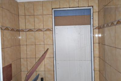 Hala vanzare Calea Republicii - 9