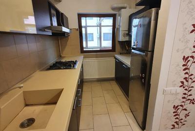 3 Camere I OTOPENI I Loc De Parcare Inclus - 4
