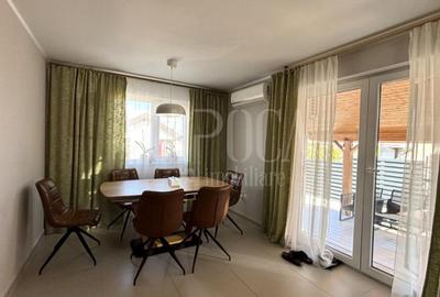 Casă cu 3 camere în Sânnicoară