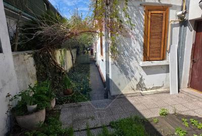 Casa interbelica de vanzare metrou 1 Mai, cu potential - 7