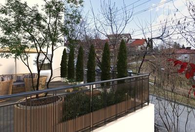 Ideal investitie - apartament de vacanta in vila -Brasov cu vedre panoramica