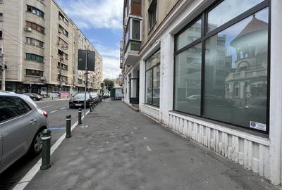 Spatiu comercial situat central, cu vitrina & vizibilitate. Ideal Investitie - 16