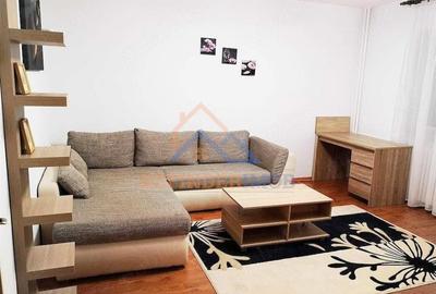 Garsoniera spatioasa Piata Constitutiei -BD Unirii mobilata si utilata - 1