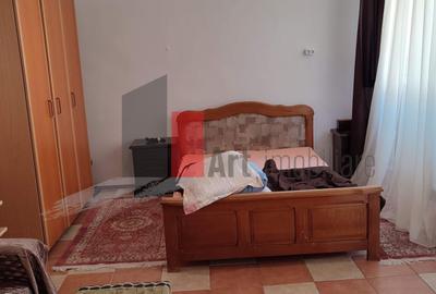 Garsoniera de inchiriat in zona Damaroaia - 1