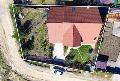 Casa primitoare si apreciabila, areal cu liniste, gradina frumoasa, Sancraiu,Sza - 12