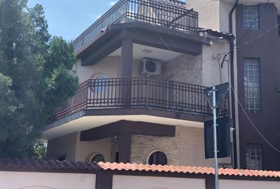 Casa individuala la 400m fata de Aparatorii Patriei - 29