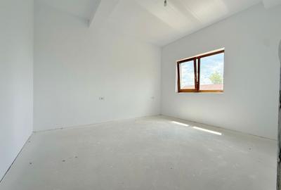 Duplex exclusivist de vânzare în Chișoda  vatra veche a satului - 5