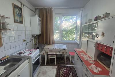 Apartament 3 Camere Micro 16 - Etaj 3, Centrală Proprie & Izolat - 7