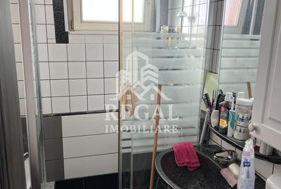 Apartament de vânzare – 2 camere, zona centrală, bloc H6 - 4