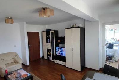 Apartament cu 2 camere decomandat în Energia