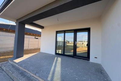Casa Santandrei, 159 000 E (neg). Comision 0. - 14