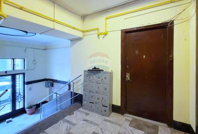 3 camere imobil consolidat Investitie Piata Revolutiei - Victoriei - 16