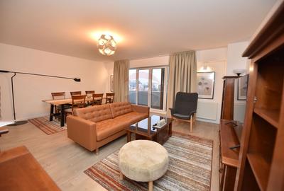 Apartament cu 3 camere decomandat, mobilat în P-ța Alba Iulia