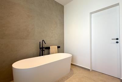 Penthouse pe bune, 5 camere, vedere la Mare si la Lac, 5 parcari subterane - 50