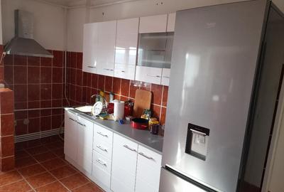 Vand 2 camere decomandat ultracentral - 1