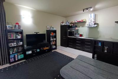 Imobil 3 apartamente, posibilitate spatiu comercial stradal Bdul Grivitei - 3