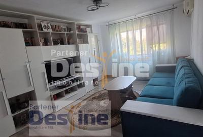 Apartament 3 camere Semidecomandat - 60mp, Etaj 4, Centrala termica - Podu Roș - 1