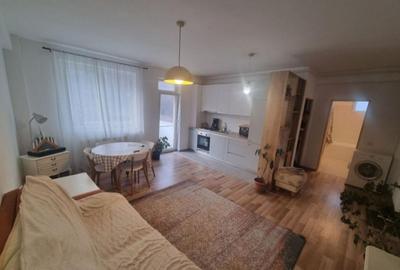 Apartament cu 2 camere semidecomandat în Florești