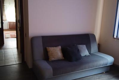 Persoana fizica vand apartament etaj 1 - 3
