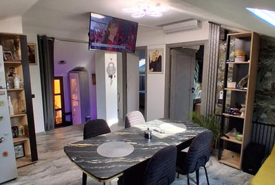 Apartament cu 3 camere semidecomandat, mobilat în Parcul Carol