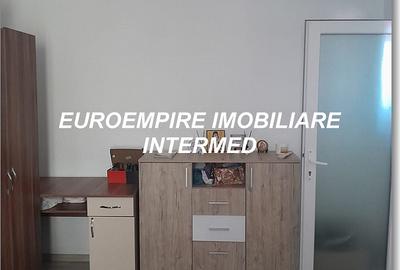 Garsoniera decomandata ,Zona Palas - 1