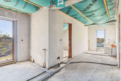 Proprietate impresionantă în Nădab - 34