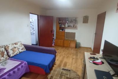 Apartament cu 2 camere semidecomandat în Drumul Taberei