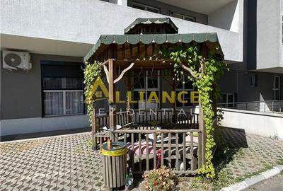 Apartament cu 3 camere sectorul 4 - 23