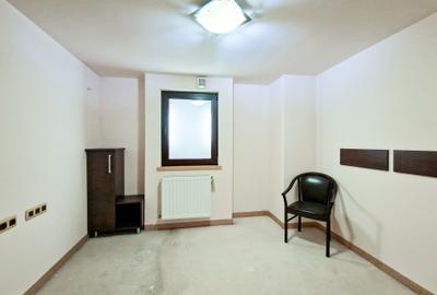 Vila 7 camere, ultracentral, zona AFI Mall, 3 parcari private, curte,0% comision - 35