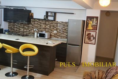 Apartament trei camere , 100 mp, două bai.  , statiunea Mamaia , TERMEN LUNG - 1