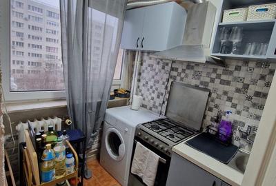 GARSONIERĂ DE VÂNZARE | DRISTOR METROU | 30 MP | COMPLET RENOVATĂ | SECTOR 3 - 3
