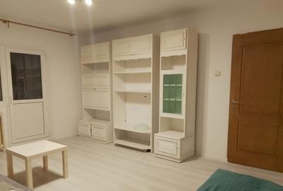 Unirii - O. Goga - Apartament 3 camere decomandat - 1