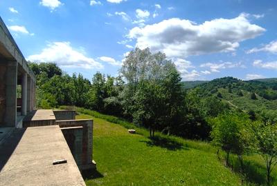 BREAZA – OCINA DE SUS – VILA EXCLUSIVISTA – 343 mp – 5000 mp TEREN – 195.000 EUR - 15