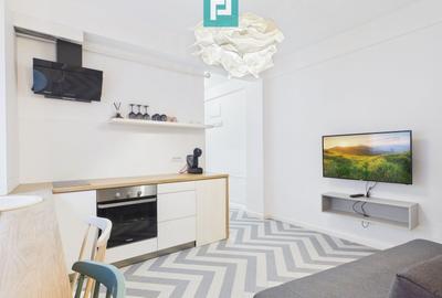 Studio Ultracentral, Ultra Modern, Iuliu Maniu - 1