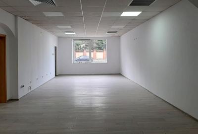 Spațiu comercial de închiriat 62 mp zona Bartolomeu Str Lungă - 3