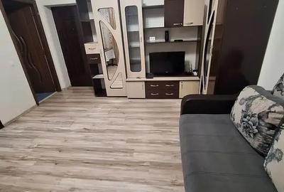 Garsonieră decomandată, mobilată în Central