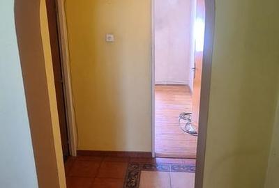 13 Septembrie,Parc Sebastian,BL.1988 REABILITAT,CENTRALA et.5/8,DECOMANDAT,2 bai - 4