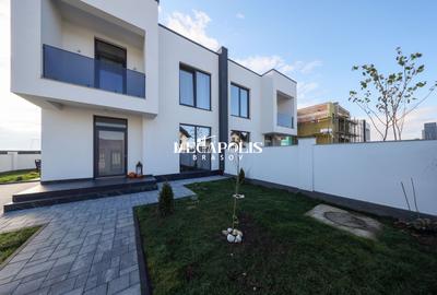 Duplex cu 4 camere în Sânpetru